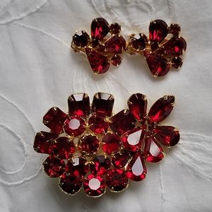 Vintage Weiss Brooch & Earrings